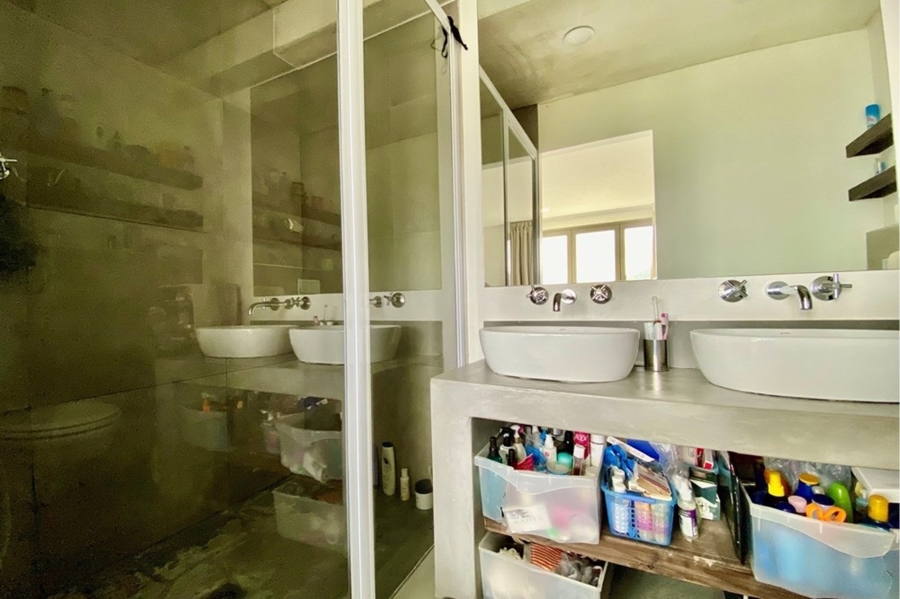 To Let 2 Bedroom Property for Rent in Island View Western Cape